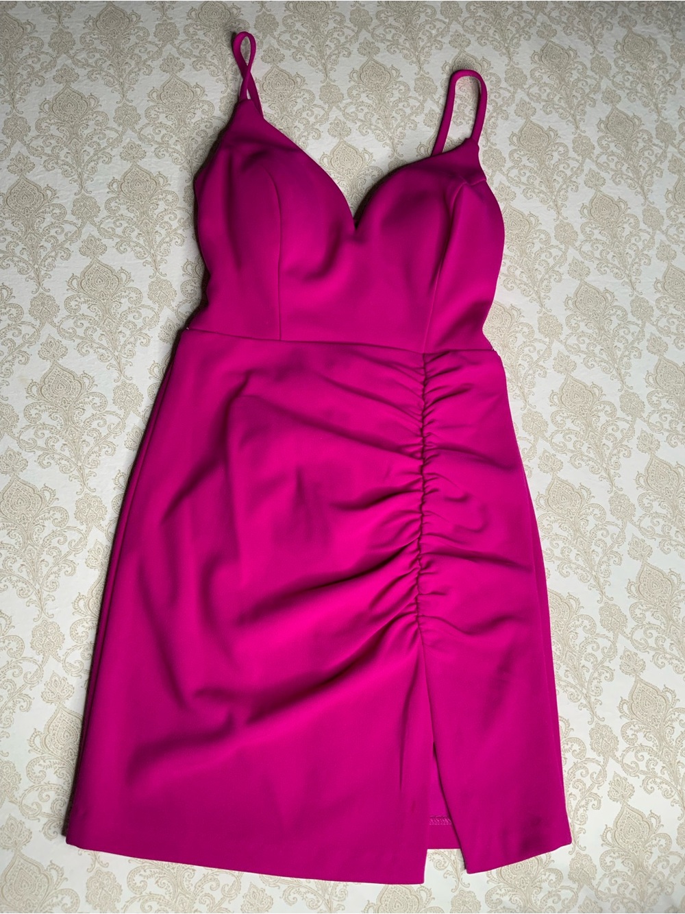 Morgan & Co Magenta Pink Homecoming Formal Dress Size 3 IR-Lilly